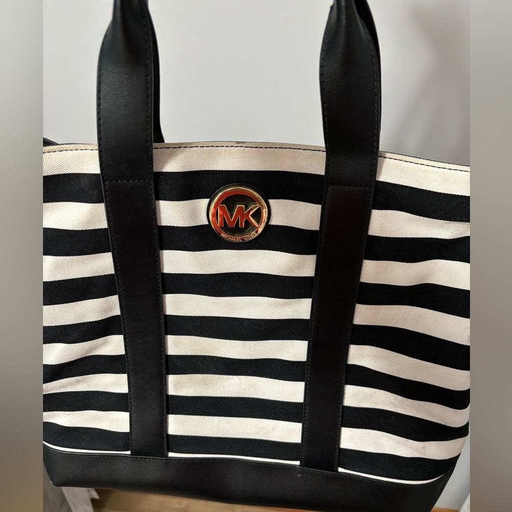 ***SOLD***Black and white striped Michael Kors large tote
